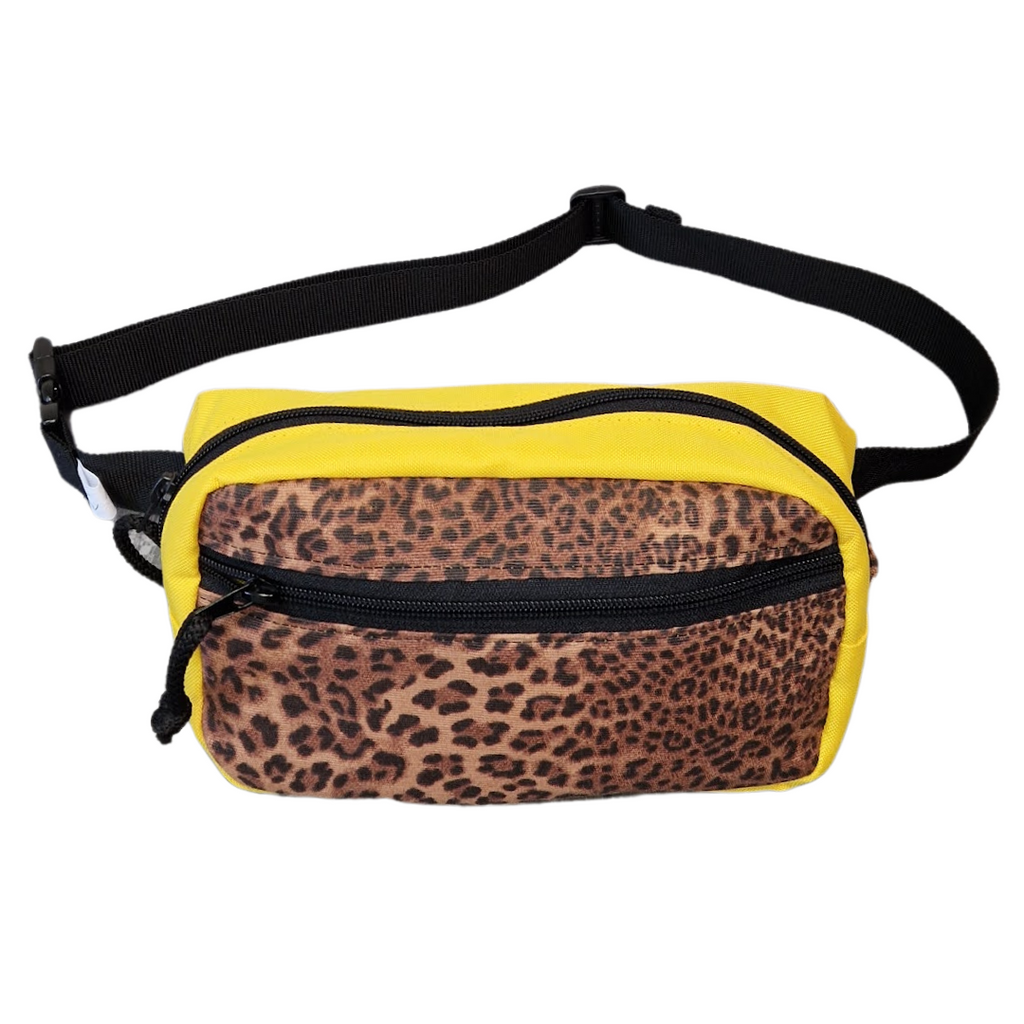 Dog treat bag LEO-1