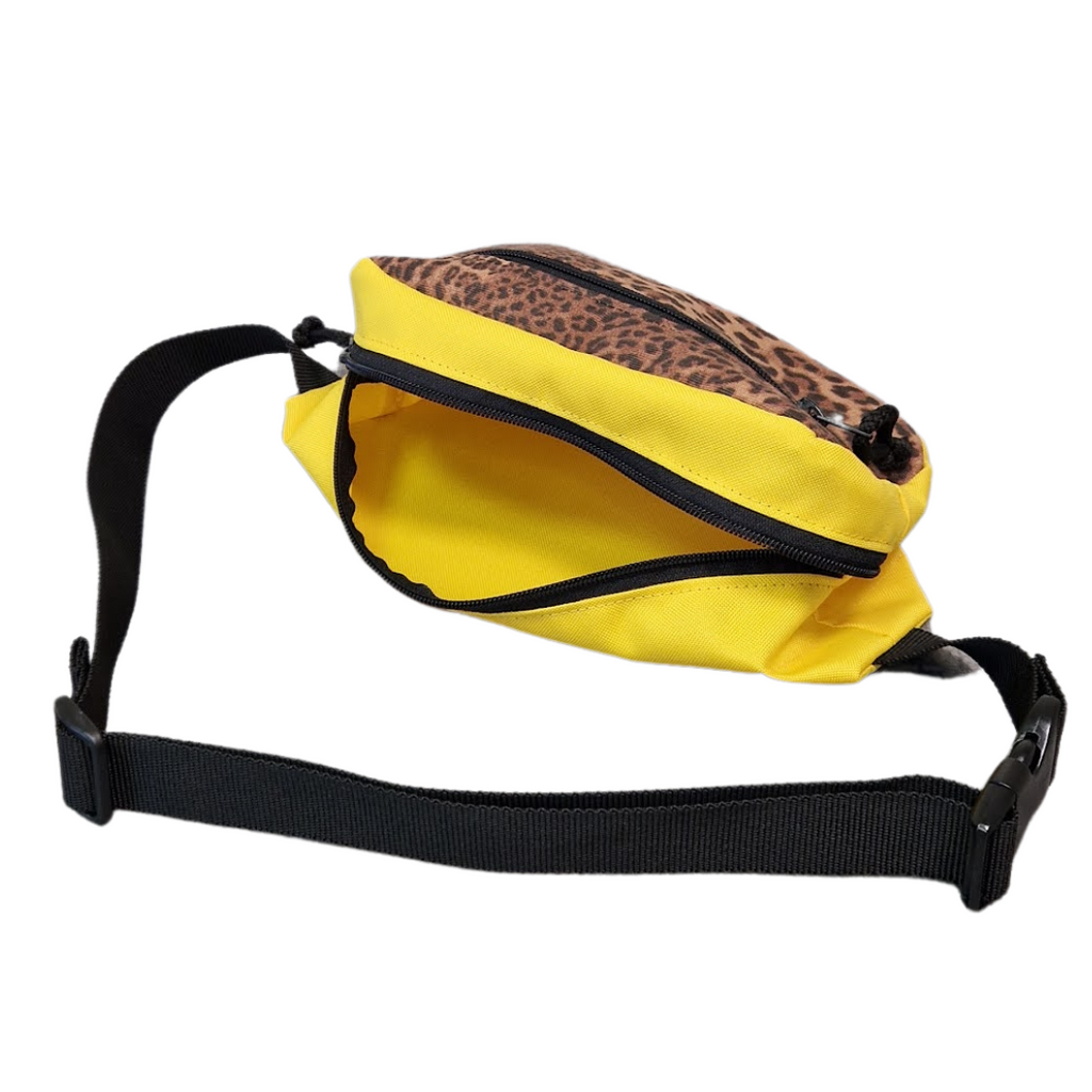 Dog treat bag LEO-3