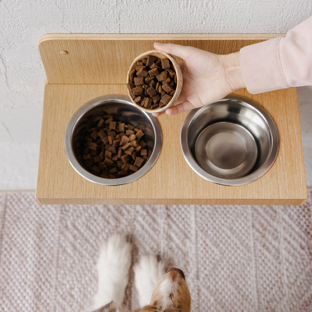 Hanging wooden dog feeder with wall protection, Floating raised dog bowls-3
