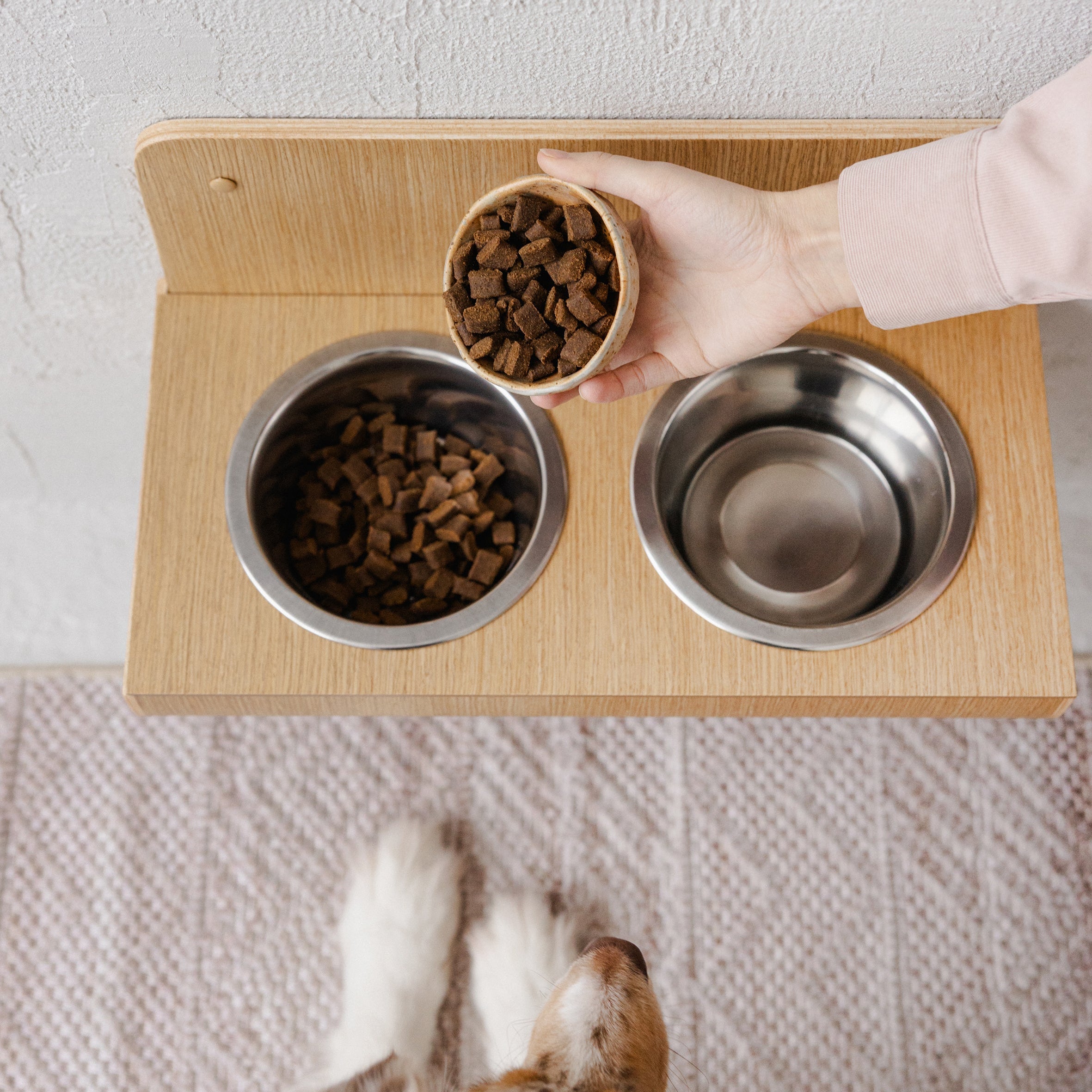 Hanging wooden dog feeder with wall protection, Floating raised dog bowls-3